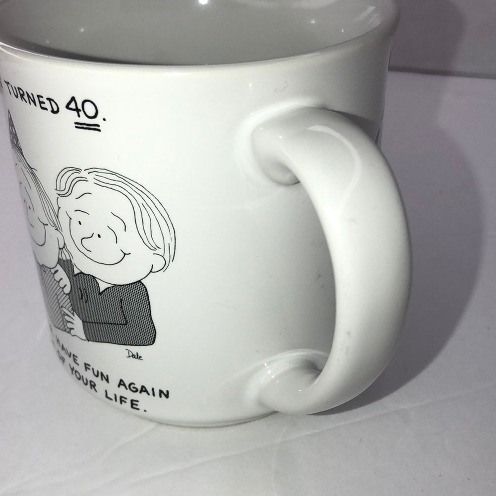 Dale turned 40 cup 12 ounce no chips or cracks - Picture 4 of 6